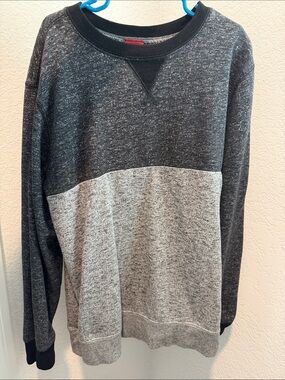 Arizona Jeans Two-Tone Heather Crewneck Sweater - Charcoal & Light Gray